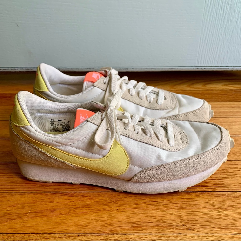 Nike White and Yellow Vintage-Inspired Sneakers
